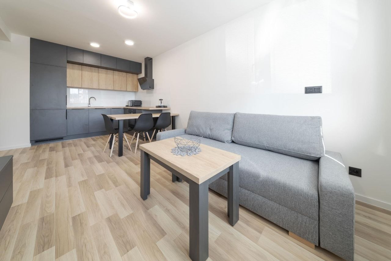 Moderný 2i byt na prenájom pri Auparku • Krivá • Juh Krivá, Košice - Juh : 2 izbový byt : 35 m² 2 izb.