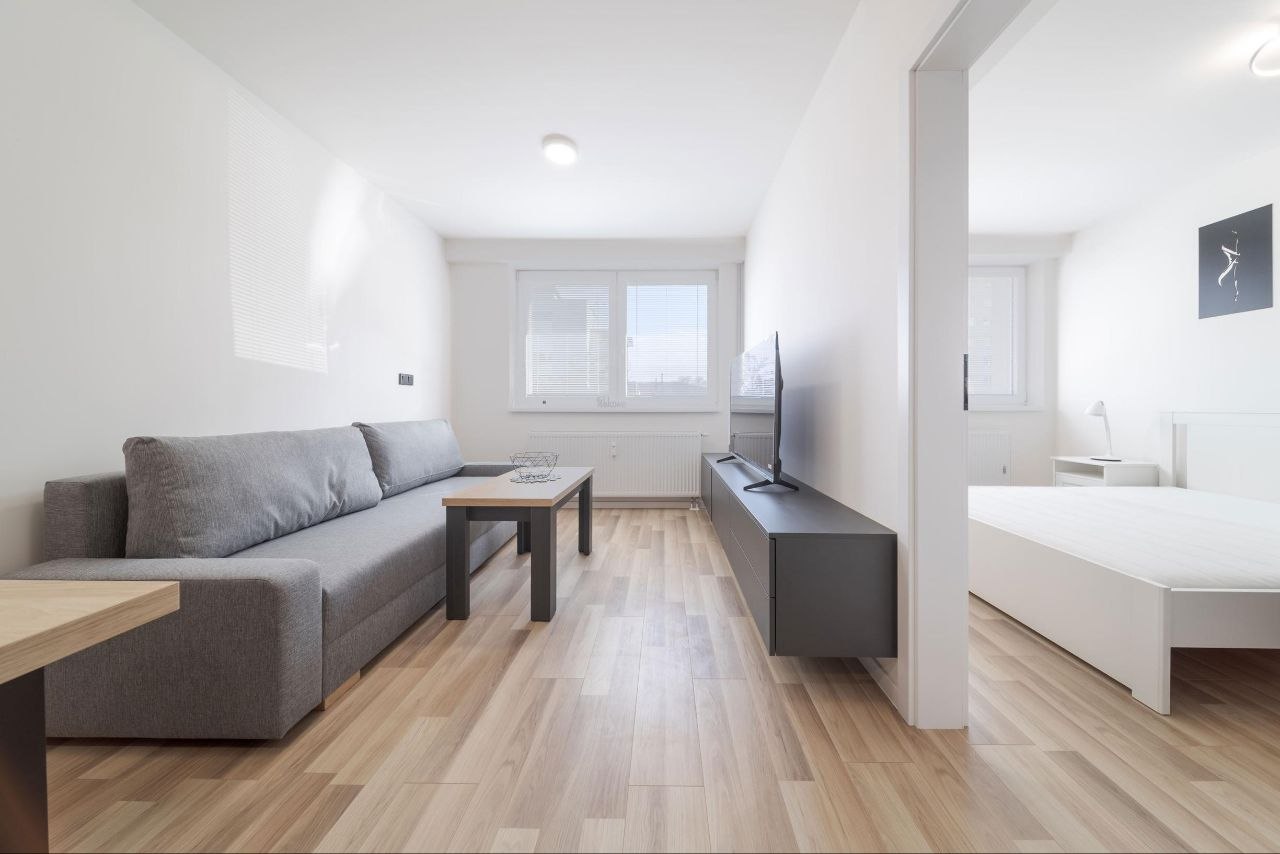 Moderný 2i byt na prenájom pri Auparku • Krivá • Juh Krivá, Košice - Juh : 2 izbový byt : 35 m² 2 izb.