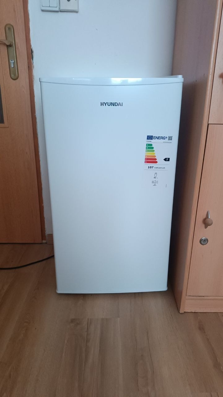 продається холодильник 70 — Прешов, 70€