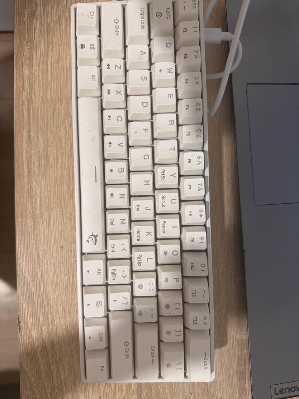 продам клавиатуру за 12 е — Кошиця, 12€