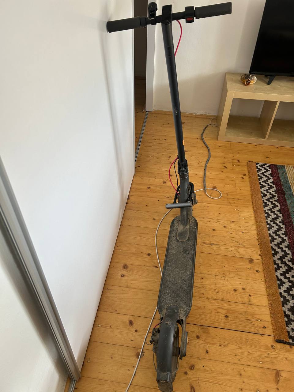 продам самокат ксяомі 180 — Кошици