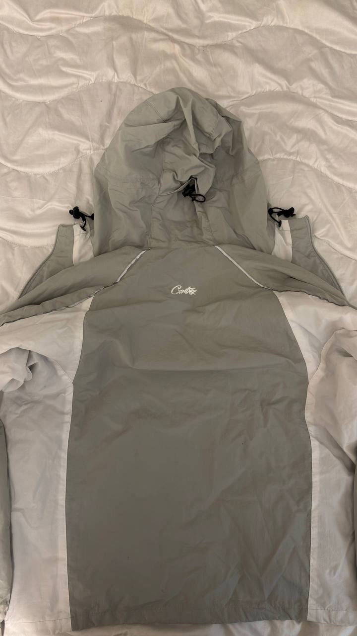 **продам:**

вітровка **c — Кошици, 60€