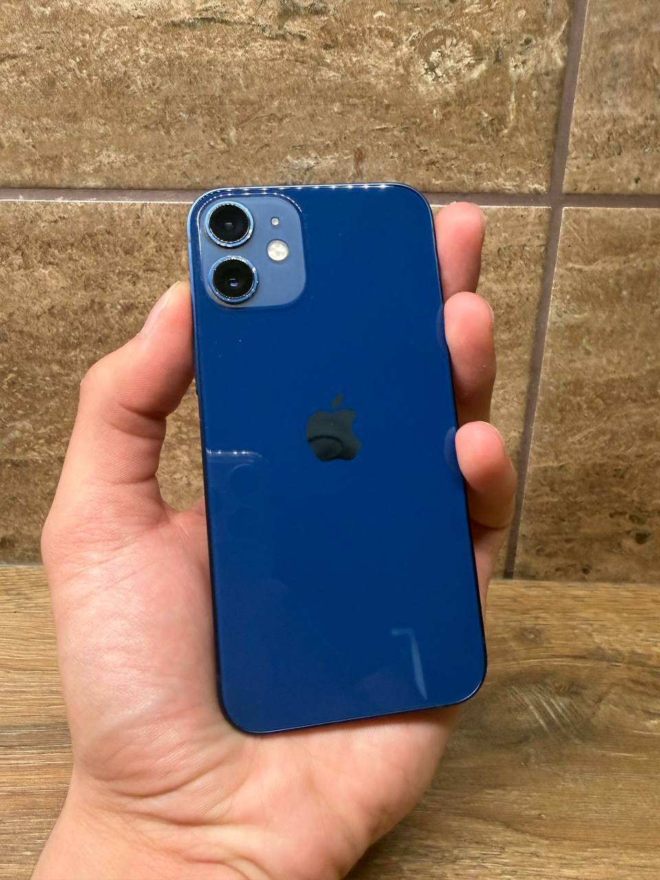 продаю iphone 12 mini 128 — Прешов