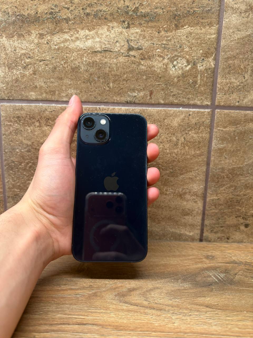 продаю iphone 13 (128 gb) — Прешов