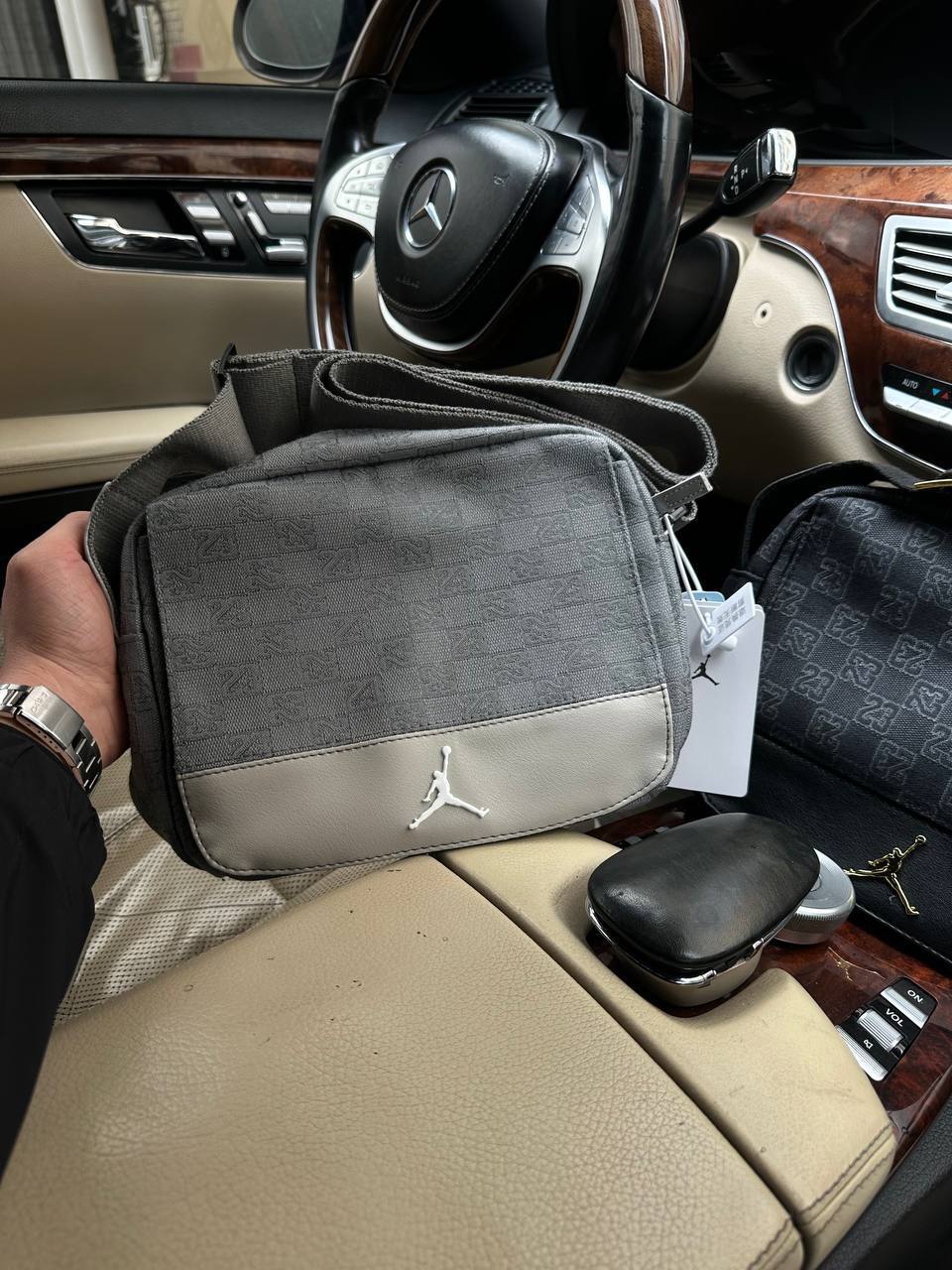 new jordan bag продам 24 — Кошиця, 24€