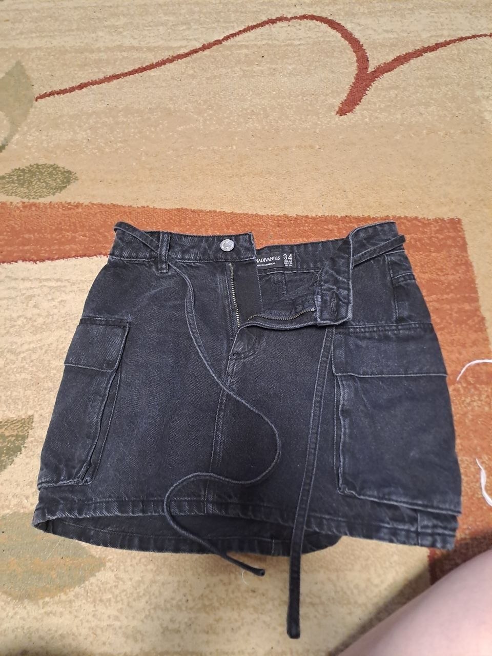 продам джинсовую юбку 
ра — Кошици, 20€